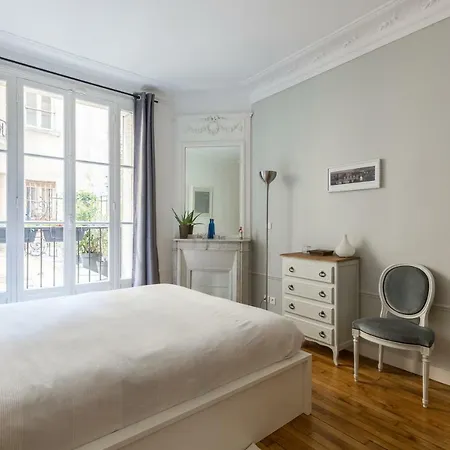 Veeve - Eiffel Elegance Parigi
